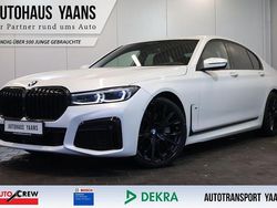 Weiß Gebraucht 2022 BMW 740 M Sport Limousine | 56.899 € (Etwas zu teuer)