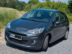 Grau Gebraucht 2016 Citroën C3 PureTech Kleinwagen | 6.999 € (Guter Preis)