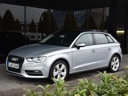 Silber Gebraucht 2014 Audi A3 Sport Limousine | 15.800 € (Fairer Preis)