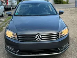 Islandgrau perleffekt Gebraucht 2014 VW Passat Comfortline Kombi | 6.350 € (Fairer Preis)