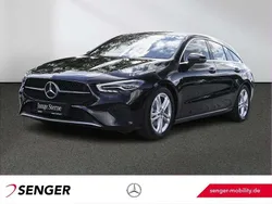 Unilack nachtschwarz Gebraucht 2024 Mercedes CLA180 Shooting Brake Kombi | 31.490 €