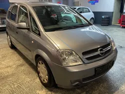 Silber Gebraucht 2004 Opel Meriva Cosmo Van / Kleinbus | 3.300 € (Fairer Preis)
