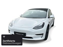 Weiß Gebraucht 2021 Tesla Model 3 RWD Limousine | 23.500 € (Guter Preis)