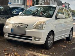 Weiß Gebraucht 2004 Kia Picanto 2 Kleinwagen | 1.800 € (Etwas zu teuer)