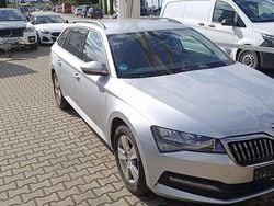 Silber Gebraucht 2020 Skoda Superb Kombi | 13.400 € (Superpreis)