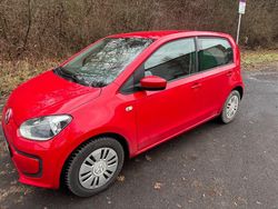 Rot Gebraucht 2012 VW up! move up! Kleinwagen | 2.890 € (Guter Preis)