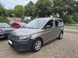 Beige Gebraucht 2022 VW Caddy California Van / Kleinbus | 22.990 € (Fairer Preis)