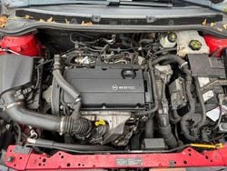 Rot Gebraucht 2010 Opel Astra Cosmo Limousine | 5.500 € (Guter Preis)
