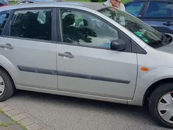 Silber Gebraucht 2006 Ford Fiesta Kleinwagen | 900 € (Superpreis)