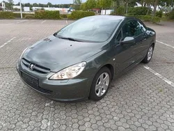 Grün Gebraucht 2005 Peugeot 307 CC Tendance Cabrio | 2.999 € (Guter Preis)