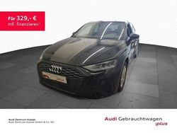 Schwarz (brillantschwarz) Gebraucht 2023 Audi A3 Comfort Limousine | 25.991 € (Fairer Preis)