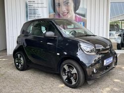 Schwarz Gebraucht 2023 Smart ForTwo Electric Drive Exclusive | 17.220 € (Etwas zu teuer)