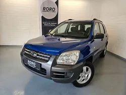 Blau Gebraucht 2006 Kia Sportage 2 SUV | 3.650 € (Etwas zu teuer)