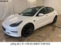 Weiß uni (metallic) Gebraucht 2022 Tesla Model 3 Performance Limousine | 28.890 € (Guter Preis)