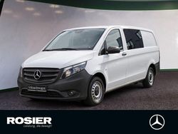 Weiss / arktikweiss Gebraucht 2022 Mercedes Vito Van / Kleinbus | 22.908 € (Guter Preis)