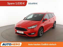 Rot Gebraucht 2017 Ford Focus ST-Line Kombi | 14.660 € (Etwas zu teuer)