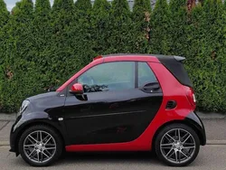 Schwarz Gebraucht 2016 Smart ForTwo Coupé Brabus Coupé | 17.950 € (Fairer Preis)