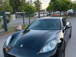 Schwarz Gebraucht 2011 Porsche Panamera 4 Limousine | 21.800 € (Fairer Preis)