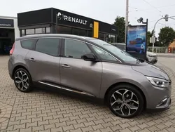 Grau Gebraucht 2023 Renault Scénic IV Techno Van / Kleinbus | 28.989 €