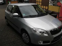 Silber Gebraucht 2008 Skoda Fabia Sport Limousine | 4.400 € (Fairer Preis)