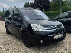 Schwarz Gebraucht 2009 Citroën Berlingo Exclusive Van / Kleinbus | 4.999 € (Fairer Preis)