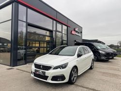 Weiß Gebraucht 2017 Peugeot 308 GT-line Kombi | 10.990 € (Fairer Preis)
