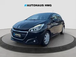 Schwarz Gebraucht 2016 Peugeot 208 Active Kleinwagen | 7.500 € (Guter Preis)