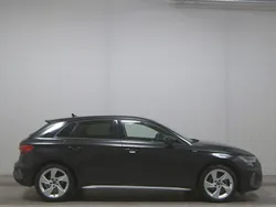 Schwarz Gebraucht 2024 Audi A3 S-Line | 22.980 € (Superpreis)