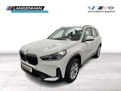Weiß Gebraucht 2022 BMW X1 Sport Line SUV | 33.946 €