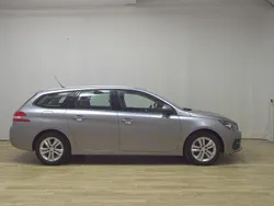 Silber Gebraucht 2020 Peugeot 308 Active Kombi | 10.980 € (Superpreis)