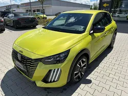 Gelb Gebraucht 2023 Peugeot 208 GT Kleinwagen | 25.900 € (Etwas zu teuer)