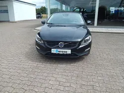 Schwarz Gebraucht 2015 Volvo V60 Kinetic Kombi | 13.950 € (Fairer Preis)