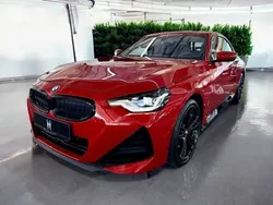 Dunkelrot (melbournerot meta) Gebraucht 2023 BMW 230 M Sport Coupé | 48.490 € (Fairer Preis)