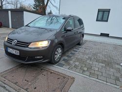 Braun Gebraucht 2014 VW Sharan Cup Van / Kleinbus | 14.800 € (Fairer Preis)