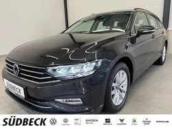 Grau Gebraucht 2020 VW Passat Business Kombi | 19.980 € (Guter Preis)