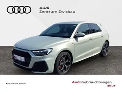 Silber Gebraucht 2025 Audi A1 Sportback S-Line Kleinwagen | 29.930 € (Etwas zu teuer)