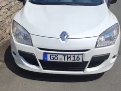 Weiß Gebraucht 2011 Renault Mégane Cabriolet Dynamique Cabrio | 6.600 € (Fairer Preis)