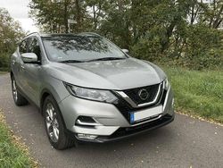 Silber Gebraucht 2019 Nissan Qashqai N-Connecta SUV | 16.690 € (Fairer Preis)