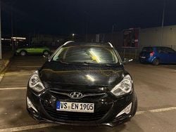 Schwarz Gebraucht 2013 Hyundai i40 Edition Kombi | 5.400 € (Fairer Preis)