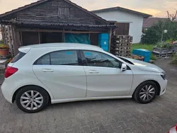 Weiß Gebraucht 2015 Mercedes A180 Style Limousine | 12.000 € (Guter Preis)