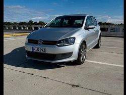Silber Gebraucht 2011 VW Polo Kleinwagen | 4.500 € (Guter Preis)