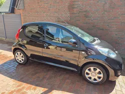 Schwarz Gebraucht 2012 Peugeot 107 Filou Kleinwagen | 4.300 € (Fairer Preis)