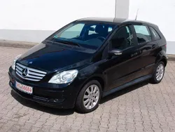 Schwarz Gebraucht 2008 Mercedes B150 Van / Kleinbus | 3.999 € (Fairer Preis)