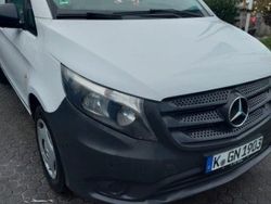 Weiß Gebraucht 2016 Mercedes Vito Van / Kleinbus | 15.650 €