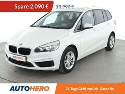 Weiß Gebraucht 2016 BMW 216 Gran Tourer Van / Kleinbus | 11.900 € (Fairer Preis)