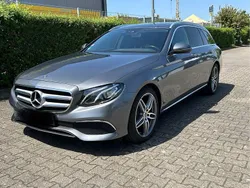 Grau Gebraucht 2019 Mercedes E200 AMG Kombi | 25.500 € (Superpreis)