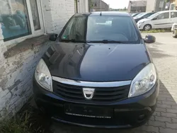Grau Gebraucht 2009 Dacia Sandero Ambiance Kleinwagen | 2.250 € (Fairer Preis)
