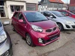 Violett Gebraucht 2014 Kia Picanto DREAM-TEAM Edition Kleinwagen | 4.290 € (Guter Preis)