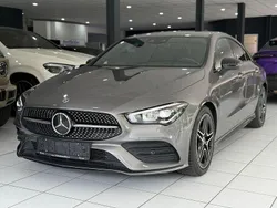 Grau Gebraucht 2023 Mercedes CLA200 AMG line Limousine | 33.990 € (Fairer Preis)