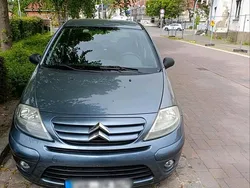 Grau Gebraucht 2007 Citroën C3 Kleinwagen | 1.500 € (Fairer Preis)